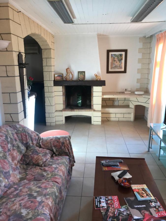 Bora Villa Béziers Buitenkant foto